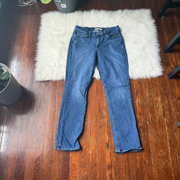 Levi’s Classic Straight Leg Jeans - Picture 3 of 8